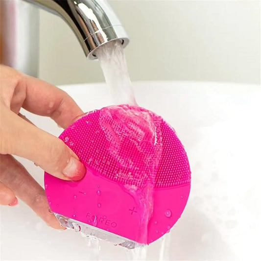 Mini Facial Cleansing Brush